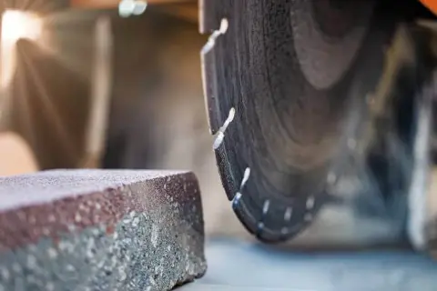 Najlepsze tarcze do betonu zbrojonego: Wybierz idealną dla siebie