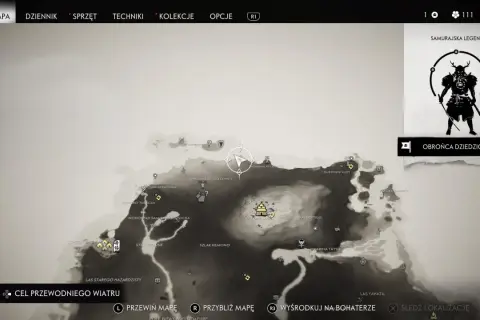 Mapa z gry Ghost of Tsushima. Widoczna jest ikona "Cel przewodniego wiatru" oraz fragment menu "Samurajska legenda", gdzie widnieje grafika wojownika i napis "Obrona dziedzictwa".