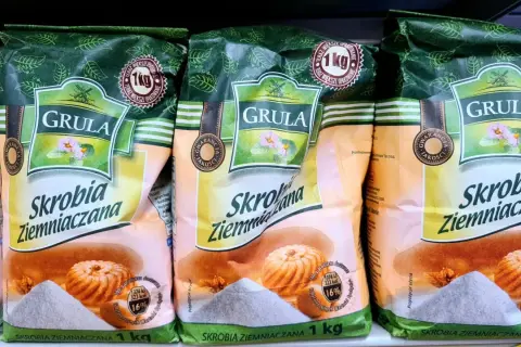 Mąka ziemniaczana to skrobia? Prawda o nazewnictwie i kuchni