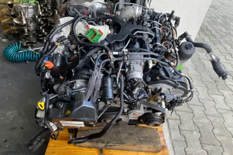 Jeep Grand Cherokee 3.0 CRD: 8.1L oleju. Jaki wybrać? Unikaj błędów!