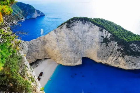 Zakynthos: Co warto zobaczyć? Niezapomniane miejsca i sekrety
