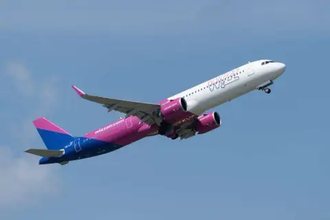 Czy można przewozić perfumy w bagażu podręcznym Wizz Air? Zasady i ograniczenia