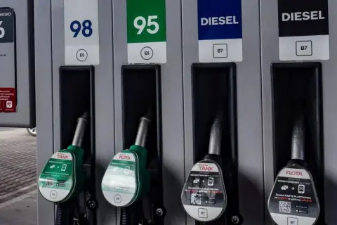 Ropa to benzyna czy diesel: kluczowe różnice, które musisz znać