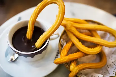 Churros españoles: ¿Conoces todos sus tipos y secretos?