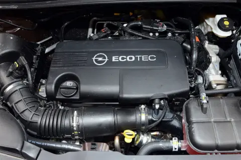 Opel Mokka jaki silnik - wybierz najlepszą jednostkę napędową dla siebie