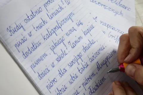 Jak się pisze mnóstwo? Odkryj zasady pisowni i użycia