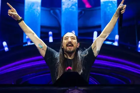 Ile zarabia DJ na Tomorrowland? Zaskakujące zarobki i fakty