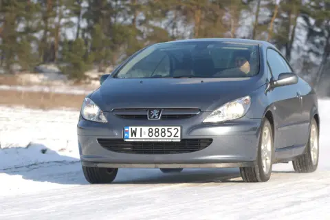 Peugeot 307 żarówka kierunkowskazu - poznaj typy i wymianę żarówek