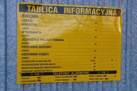 Pozwolenie na budowę budynku gospodarczego: Koszty i jak je obniżyć?