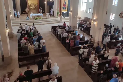 Czy 15 sierpnia trzeba iść do kościoła? Obowiązek i wyjątki wyjaśnione