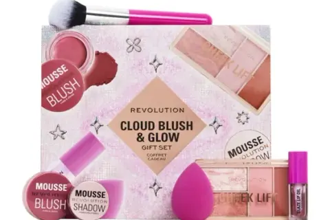 Najlepsze produkty do makijażu dla początkujących - co kupić?