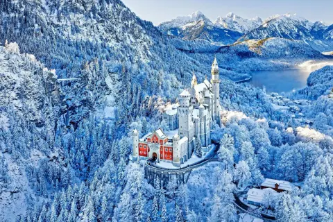 Deutschlands blaue Berge: Wo die Sehnsucht zur Realität wird