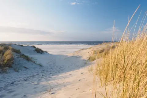 Z Mesko na plażę w Kołobrzegu: Tylko 3 minuty! Poznaj szczegóły