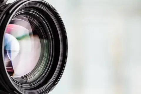 Jak dobrać obiektyw do bezlusterkowca, aby uniknąć kosztownych błędów