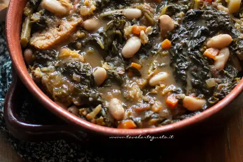 Minestra di Pane: Ricetta Toscana Classica e Segreti della Ribollita