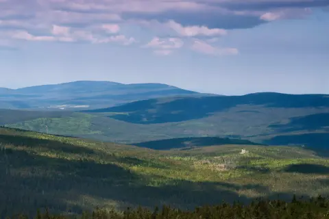 Kudowa-Zdrój atrakcje: Góry, uzdrowisko i Czechy na wyciągnięcie ręki