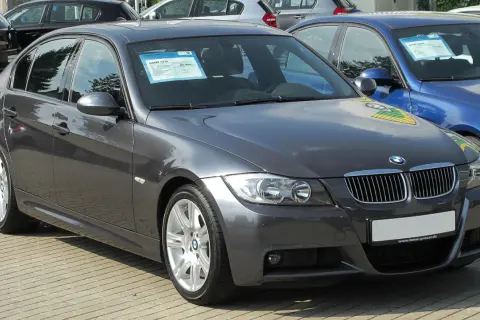 BMW E90: Który silnik wybrać? Poradnik polecanych i ryzykownych jednostek