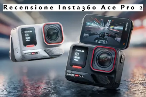 Due action cam Insta360 Ace Pro 2, una bianca e una nera, su sfondo bagnato. La nera mostra una ripresa in prima persona da moto.