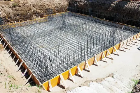 Zbrojenie płyty fundamentowej: Poradnik krok po kroku i błędy
