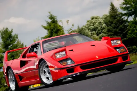 Ile kosztuje Ferrari F40? Cena, historia i sekrety wartości legendy