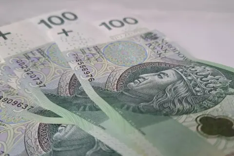 Kto kontroluje fundusz socjalny w szkole? Odpowiedzialność i zasady działania.