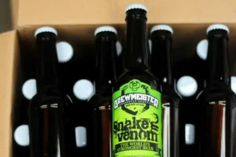 Gdzie kupić Snake Venom piwo? Odkryj najlepsze miejsca w Polsce