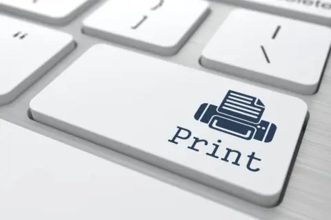 Klawisz "Print" z ikoną drukarki. Pytanie, czy można drukować bez kolorowego tuszu, jest tu kluczowe.