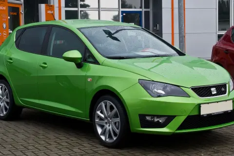 Seat Ibiza IV: Bak 45L ile na rezerwie i jaki zasięg?