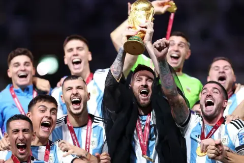 Kto jest mistrzem świata w piłce nożnej? Argentyna i historia mundialu