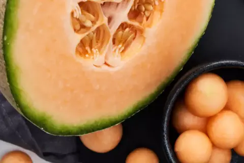 Kiedy sezon na melony? Sprawdź, kiedy najlepiej kupić świeże melony