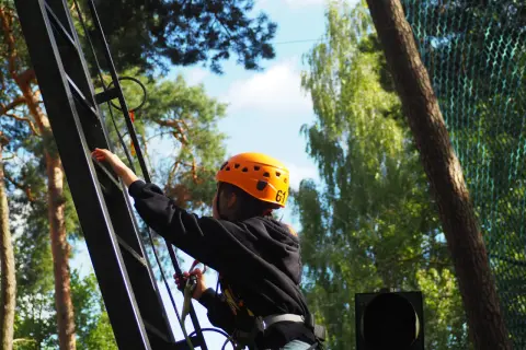 Park Linowy Doktorce: Przewodnik dla rodzin Atrakcje, ceny, bezpieczeństwo