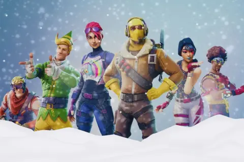 Postacie z gry Fortnite w zimowej scenerii, zapowiadające sezon 7.