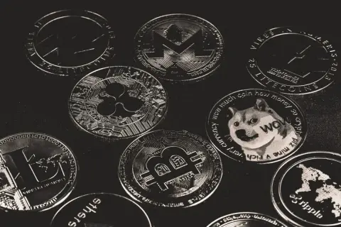 Aplikacje do kopania krypto na telefonie: Zarobek czy pułapka?