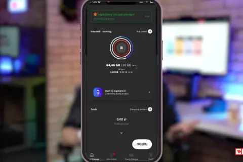 Aplikacja Viking mobile na kartę pokazuje stan pakietu danych i saldo.