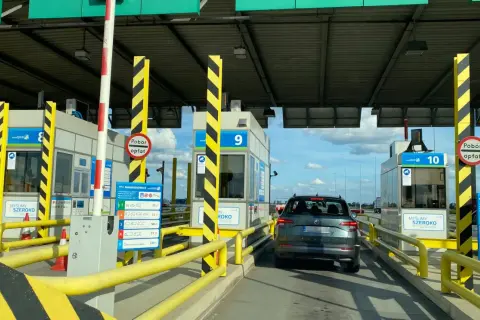 Jak uniknąć kar i dokonać opłaty za autostradę w prosty sposób