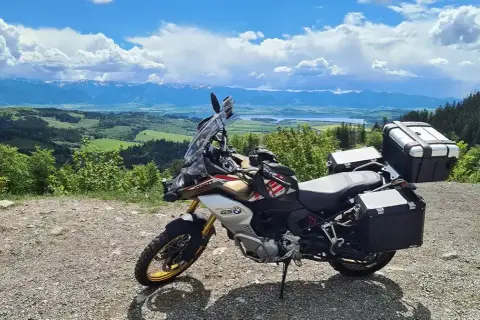 Najlepsze trasy motocyklowe w Polsce z mapami i praktycznymi poradami