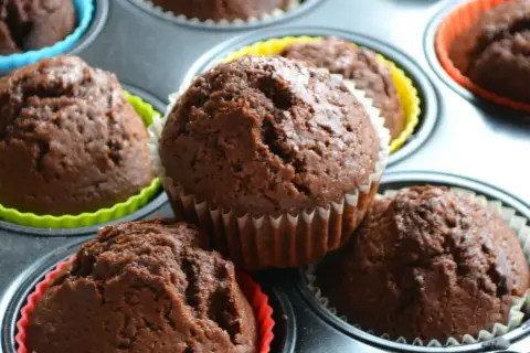 Muffinki kakaowe, które zawsze się udają – prosty przepis bez błędów i porady dla początkujących