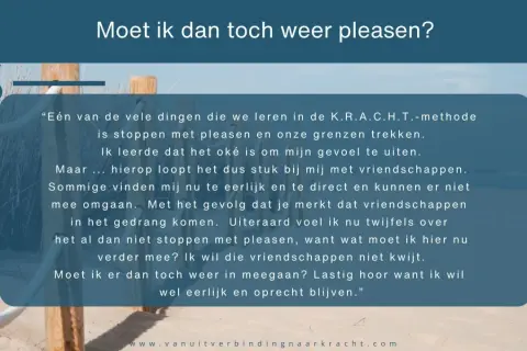 Tekst over stoppen met pleasen, met een strand op de achtergrond. De vraag is: "Moet ik dan toch weer pleasen?
