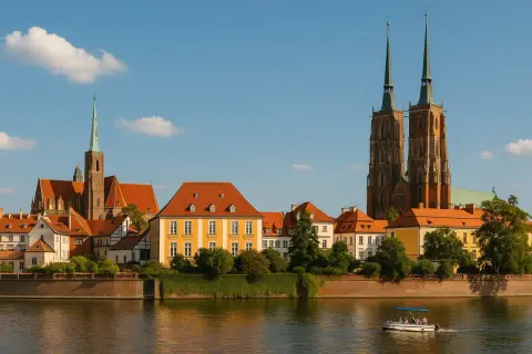 Wrocławskie katedry i kamienice nad Odrą. Idealne miejsce, by zobaczyć, co robić we Wrocławiu.