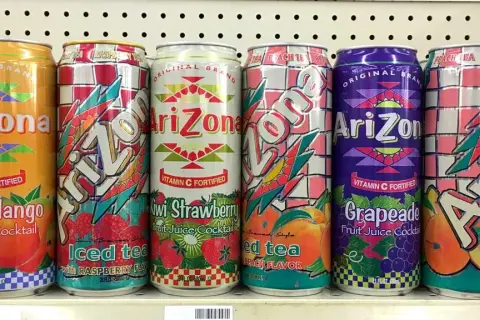 Napoje Arizona: Odkryj smaki, ceny i gdzie je kupić w Polsce