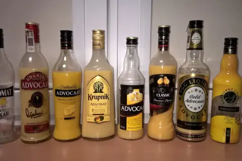Czy adwokat to alkohol? Odkryj sekrety tego likieru jajecznego