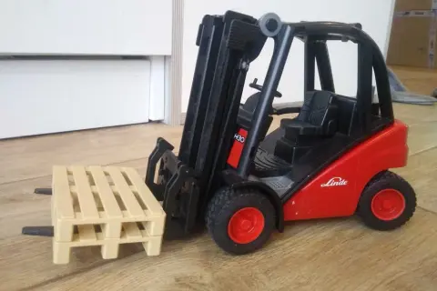 Paleciak zabawka - najlepsze modele i ich funkcje dla dzieci