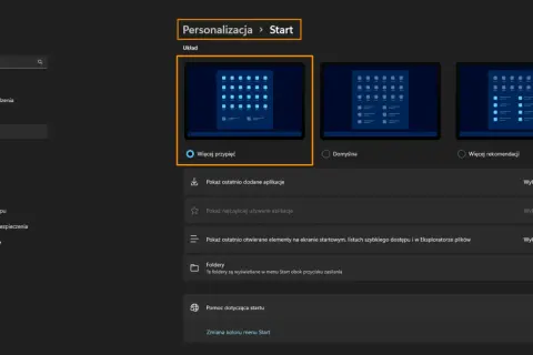 Ustawienia personalizacji menu Start w Windows 11. Można tu zarządzać układem, ostatnio dodanymi i najczęściej używanymi aplikacjami, a także folderami.