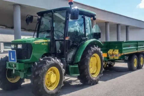 Ile kosztuje prawo jazdy kat T? Wszystkie ukryte wydatki i ceny.
