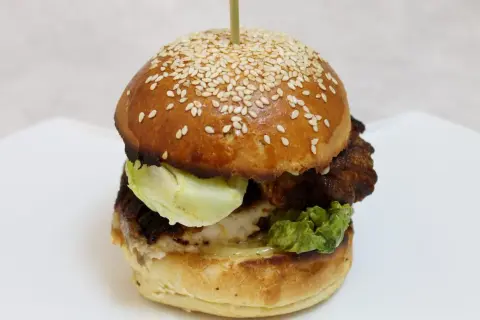 Burger de poisson croustillant : la recette meilleure qu'au fast-food