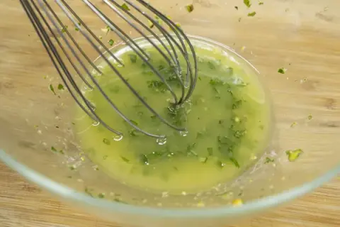 ¿Cómo aliñar burrata? Vinagretas que realzan su cremosidad