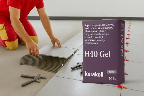 Układanie płytek w łazience z użyciem dobrego kleju do płytek łazienka. Worek kleju H40 Gel Kerakoll.