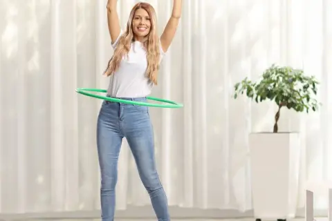 Czy hula hop z wypustkami odchudza? Odkryj prawdę o wadze