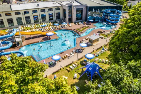 Jelenia Góra: Atrakcje, Termy, Zamki. Zaplanuj niezapomniany pobyt!