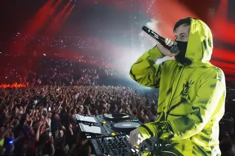 Alan Walker: Ile trwa koncert? Czas setu, bisy i całe show!